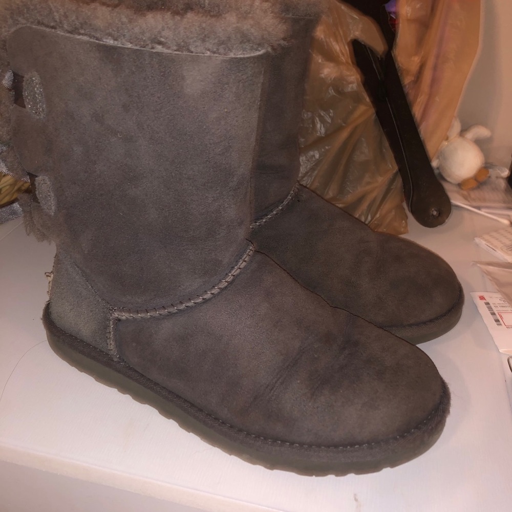 bow uggs